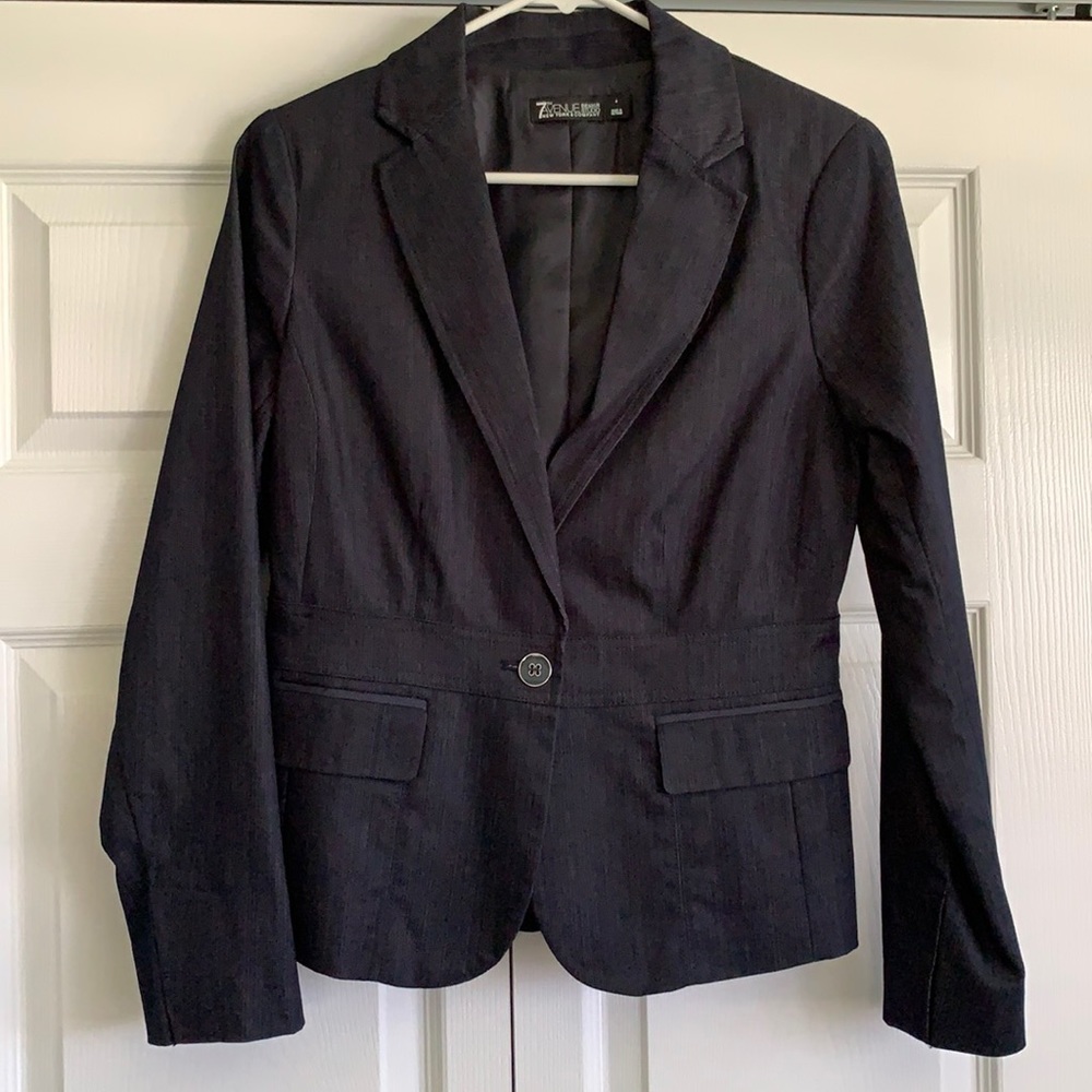 NY & Company 7th Ave Design Studio Navy Blazer